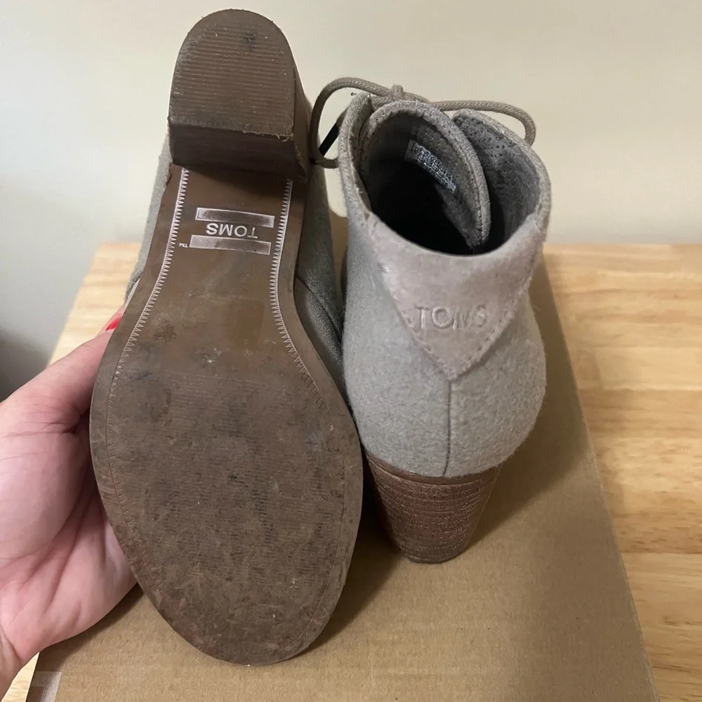 TOMS Women's Lunata Lace-Up Ankle Booties - Picture 5 of 7